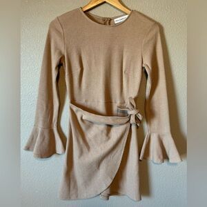 Hello Molly long sleeve dress